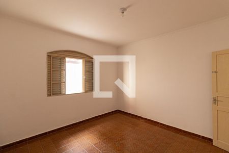 Quarto 1 de casa para alugar com 1 quarto, 70m² em Vila Ré, São Paulo