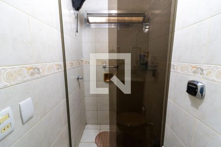 Banheiro de apartamento para alugar com 2 quartos, 50m² em Nonoai, Porto Alegre