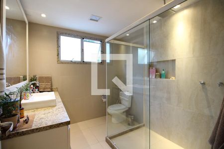 Banheiro de apartamento à venda com 1 quarto, 68m² em Barra Olímpica, Rio de Janeiro