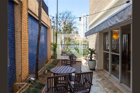 Apartamento à venda com 3 quartos, 330m² em Pacaembu, São Paulo