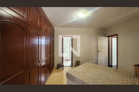 Casa à venda com 4 quartos, 450m² em Anil, Rio de Janeiro