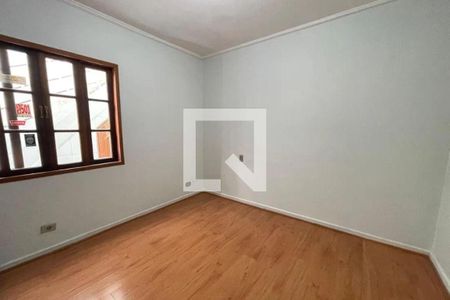 Casa à venda com 4 quartos, 200m² em Jardim Esmeralda, São Paulo