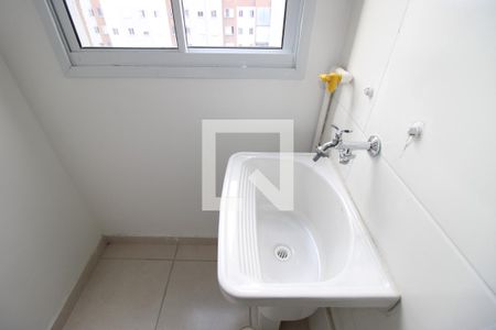 Sala / Cozinha de apartamento à venda com 2 quartos, 39m² em Cidade Líder, São Paulo