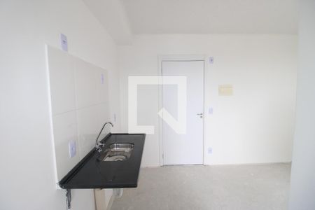 Sala / Cozinha de apartamento à venda com 2 quartos, 39m² em Cidade Líder, São Paulo
