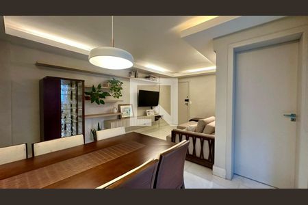 Sala  de apartamento à venda com 3 quartos, 105m² em Funcionários, Belo Horizonte