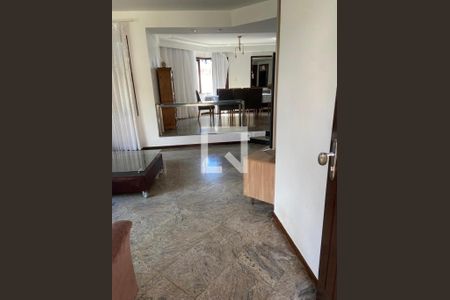 Sala de casa para alugar com 5 quartos, 390m² em Jaguaribe, Salvador