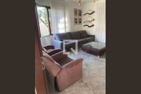 Sala de casa para alugar com 5 quartos, 390m² em Jaguaribe, Salvador