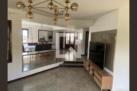 Sala de casa para alugar com 5 quartos, 390m² em Jaguaribe, Salvador