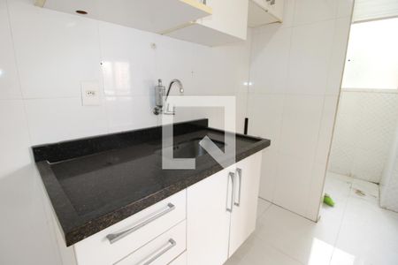 Sala / Cozinha de apartamento para alugar com 2 quartos, 45m² em Fazenda Aricanduva, São Paulo