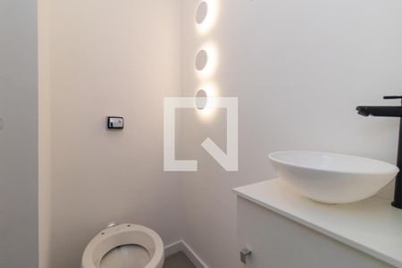 Lavabo de apartamento à venda com 2 quartos, 58m² em Centro Histórico, Porto Alegre