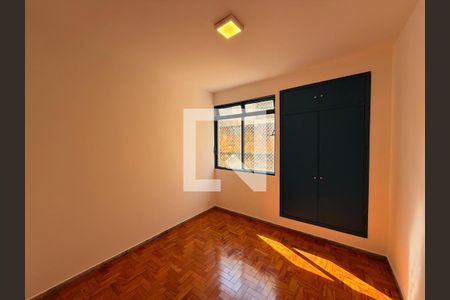 Quarto 2 de apartamento para alugar com 3 quartos, 105m² em Serra, Belo Horizonte