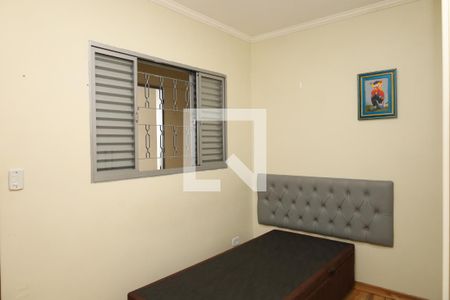 Quarto 1 de casa para alugar com 3 quartos, 150m² em Vila Carmosina, São Paulo