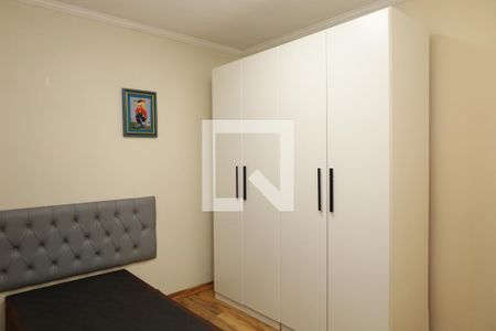 Quarto 1 de casa para alugar com 3 quartos, 150m² em Vila Carmosina, São Paulo