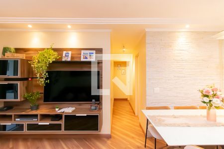 Sala de apartamento à venda com 3 quartos, 75m² em Vila Invernada, São Paulo