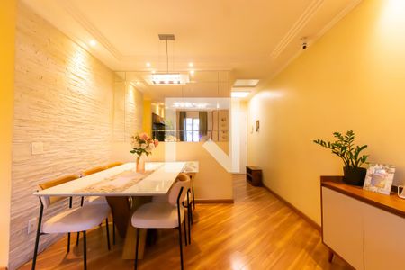 Sala de apartamento à venda com 3 quartos, 75m² em Vila Invernada, São Paulo