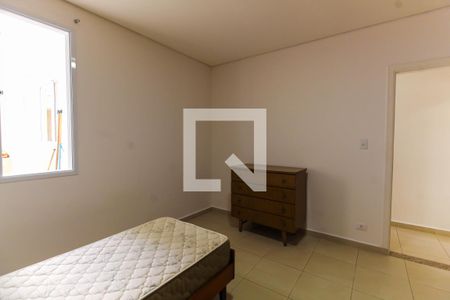 Quarto 2 de casa para alugar com 3 quartos, 130m² em Vila Bertioga, São Paulo