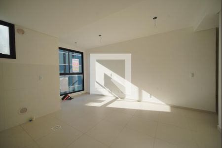 Sala/Cozinha de apartamento para alugar com 2 quartos, 54m² em Serraria, São José