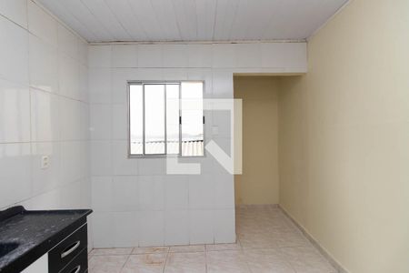Cozinha de casa para alugar com 1 quarto, 60m² em Vila Guilherme, São Paulo