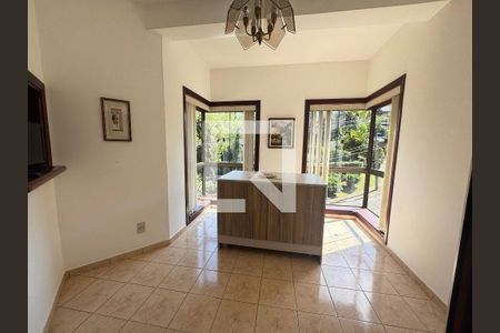 Casa à venda com 4 quartos, 304m² em Chácara Flora, Valinhos