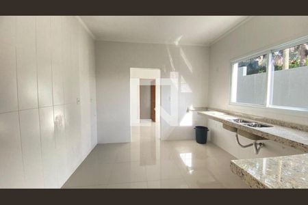 Casa à venda com 3 quartos, 228m² em Jardim Jurema, Valinhos