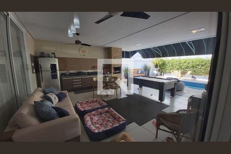 Casa à venda com 4 quartos, 302m² em Santa Cruz, Valinhos