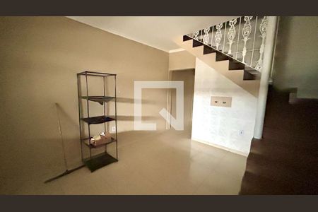 Casa para alugar com 3 quartos, 205m² em Cidade Serodio, Guarulhos