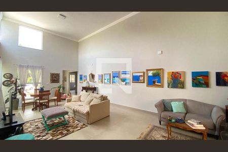 Casa à venda com 3 quartos, 215m² em Chácaras Silvânia, Valinhos
