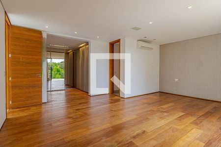 Casa à venda com 5 quartos, 429m² em Jardim Europa, Valinhos