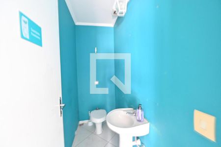 Lavabo  de casa para alugar com 4 quartos, 215m² em Vila da Saúde, São Paulo