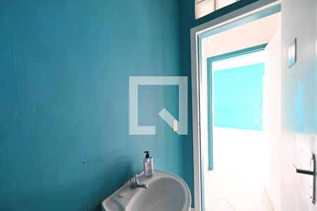 Lavabo de casa para alugar com 4 quartos, 215m² em Vila da Saúde, São Paulo