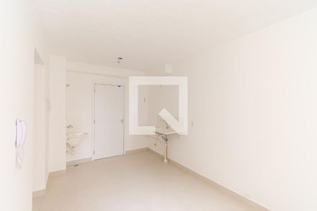Sala de apartamento para alugar com 2 quartos, 40m² em Vila Ivone, São Paulo