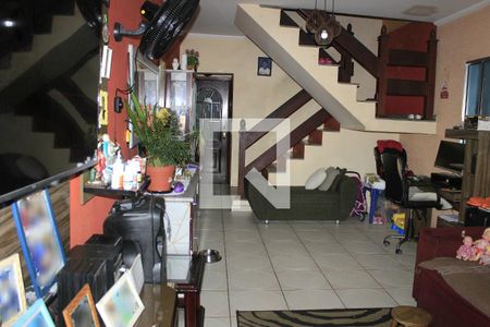 Sala de casa à venda com 3 quartos, 188m² em Parque Renato Maia, Guarulhos
