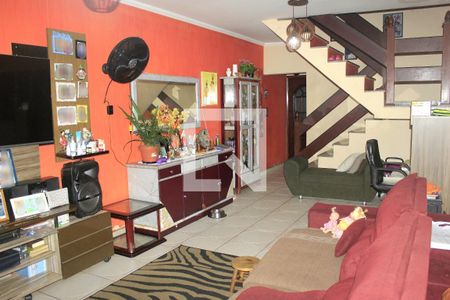 Sala de casa à venda com 3 quartos, 188m² em Parque Renato Maia, Guarulhos