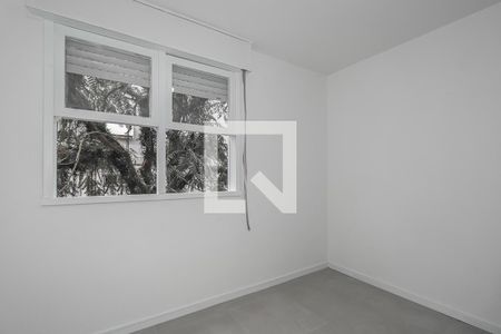 Quarto 2 de apartamento à venda com 2 quartos, 54m² em Sarandi, Porto Alegre