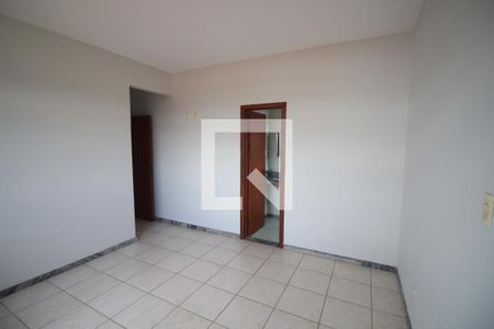 Quarto 2 de apartamento para alugar com 3 quartos, 110m² em Água Branca, Contagem