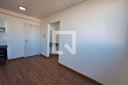 Sala  de apartamento para alugar com 2 quartos, 35m² em Santa Maria, Santo André