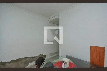 Casa à venda com 4 quartos, 140m² em Socorro, São Paulo