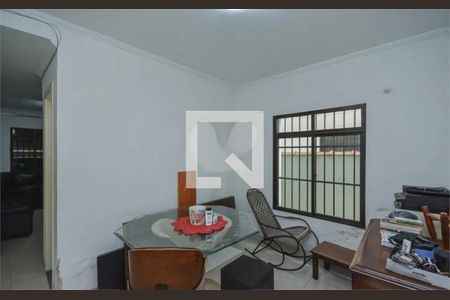 Casa à venda com 4 quartos, 140m² em Socorro, São Paulo