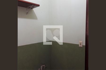 Casa à venda com 3 quartos, 155m² em Vila Hamburguesa, São Paulo