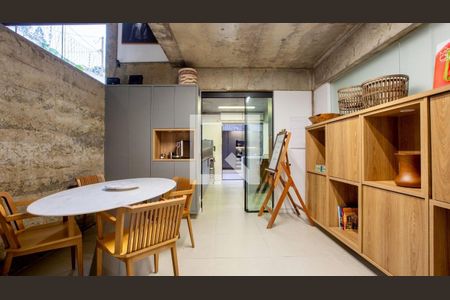 Casa à venda com 3 quartos, 225m² em Brooklin, São Paulo