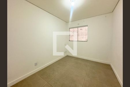 Quarto  de apartamento para alugar com 2 quartos, 55m² em Ingleses do Rio Vermelho, Florianópolis