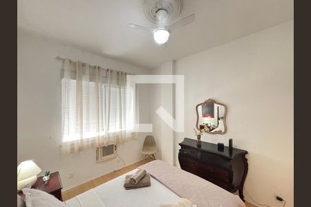 Quarto 1 de apartamento para alugar com 2 quartos, 84m² em Copacabana, Rio de Janeiro