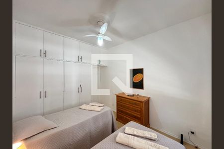 Quarto 1 de apartamento para alugar com 2 quartos, 84m² em Copacabana, Rio de Janeiro