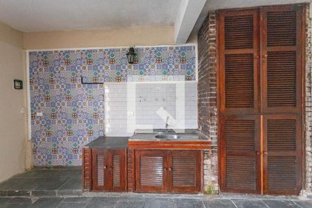 Sala / cozinha  de casa para alugar com 2 quartos, 80m² em Eldorado, Diadema