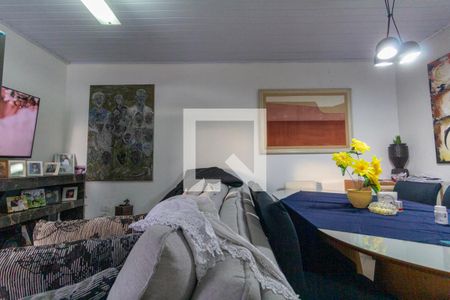 Casa à venda com 5 quartos, 307m² em Penha de França, São Paulo
