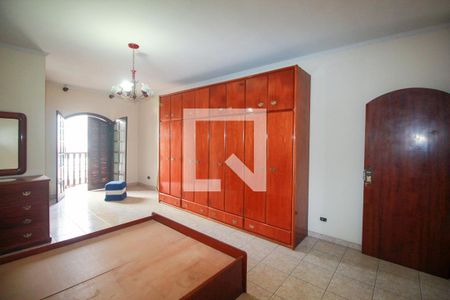 Suíte master de casa para alugar com 3 quartos, 274m² em Parque das Nações, Santo André