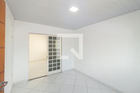 Quarto 1 de casa para alugar com 2 quartos, 70m² em Santa Cruz, Rio de Janeiro