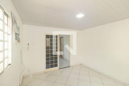 Quarto 2 de casa para alugar com 2 quartos, 70m² em Santa Cruz, Rio de Janeiro