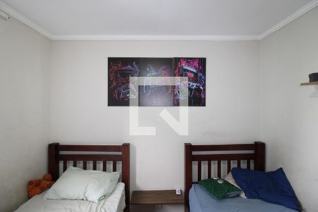 Quarto 1 de apartamento para alugar com 2 quartos, 46m² em Conjunto Residencial José Bonifácio, São Paulo