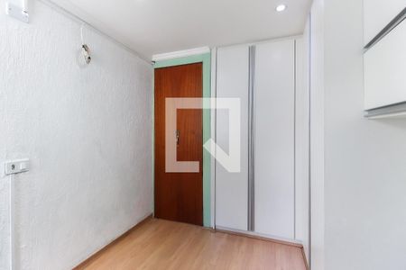 Quarto 1 de apartamento para alugar com 2 quartos, 50m² em Vila Jacuí, São Paulo